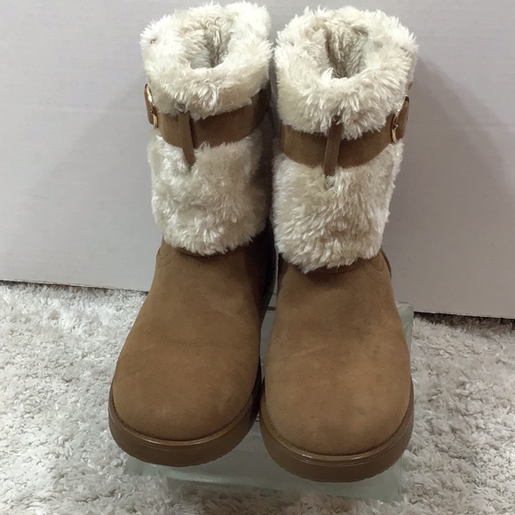 Guess Addalyn faux suede/fur lined booties 7.5 - Picture 2 of 11